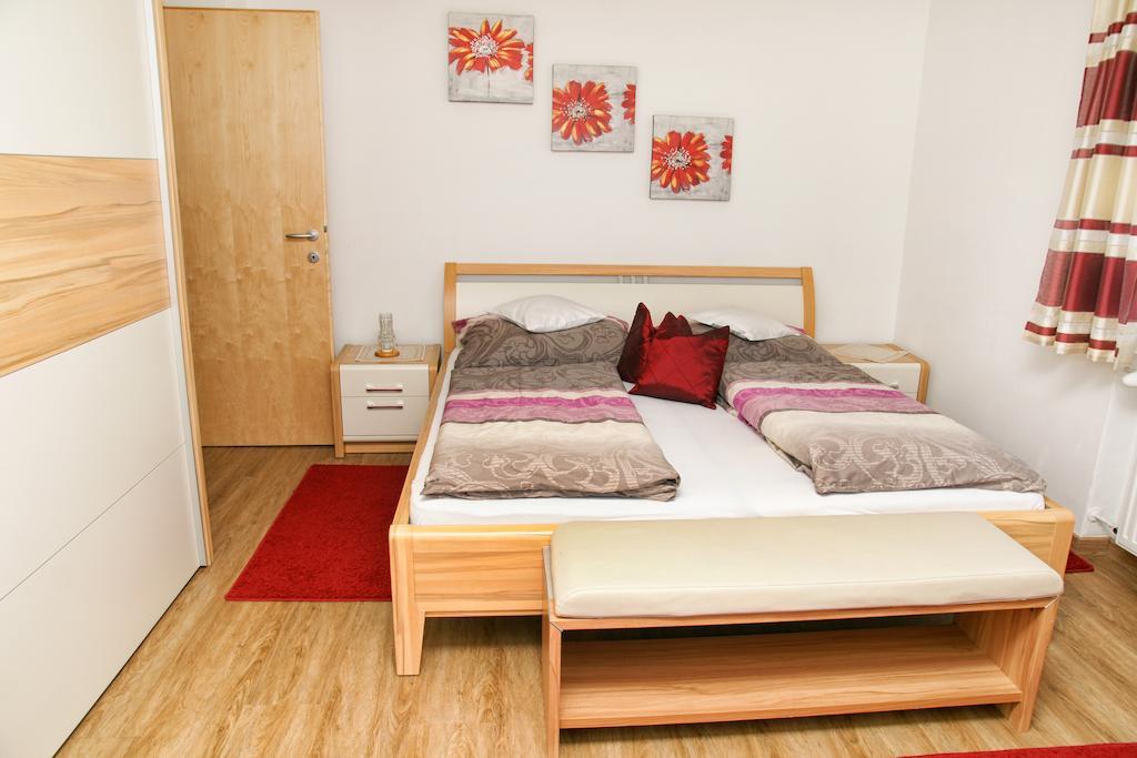 فندق Haus Gabriela إتيير الغرفة الصورة